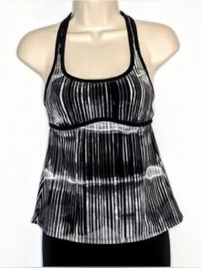 NWT Nike Women’s Tankini Top Swimwear Black/White Striped Tank Top
